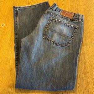 Mens Lucky Brand Jeans size 32